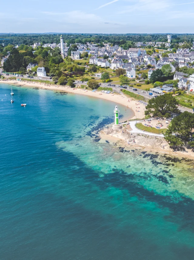 Aerial view of Coq beach in Bénodet