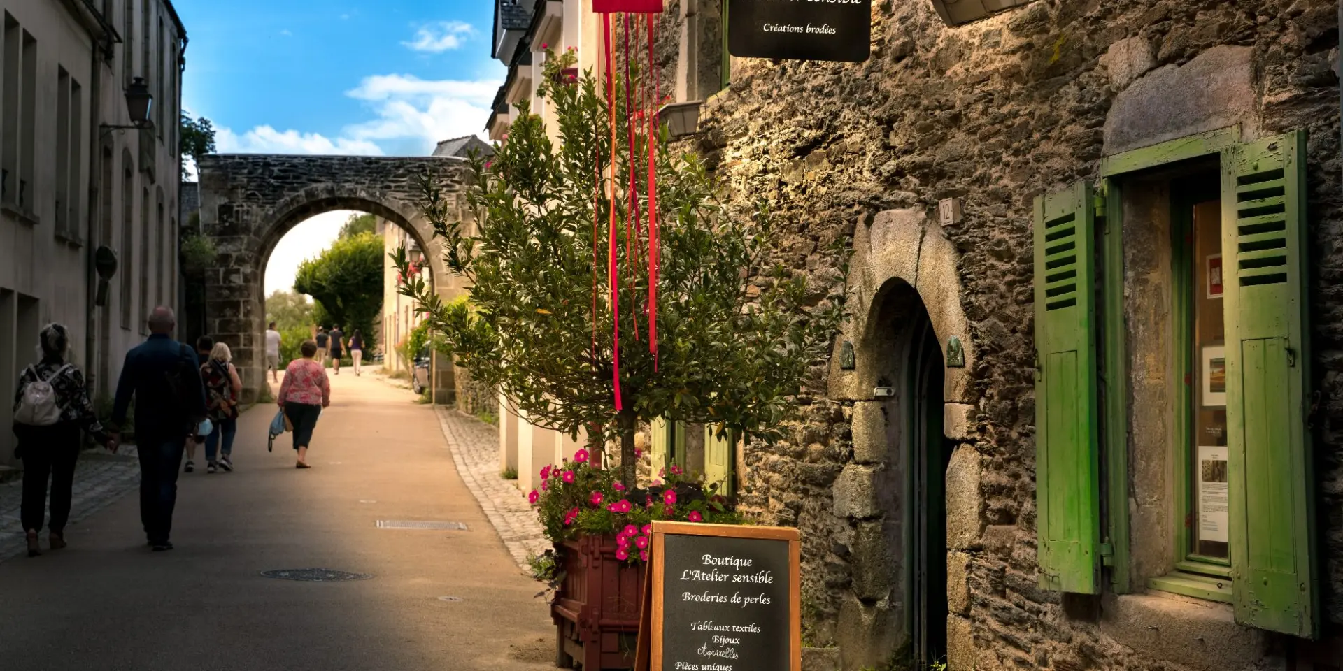 L'atelier Sensible Broderie D'art Rochefort En Terre