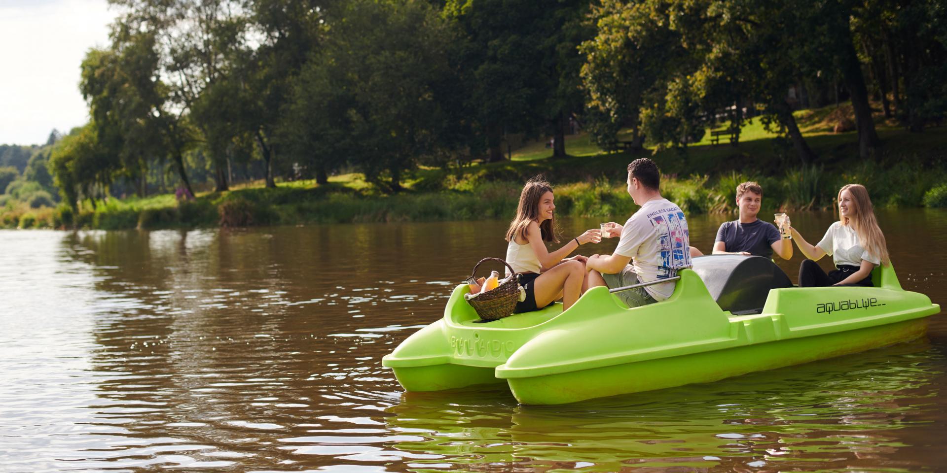 Apero Pedalo Etang Du Moulin Neuf