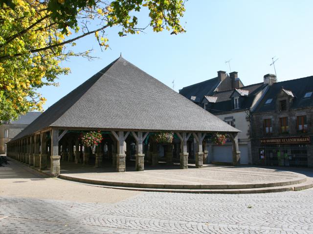 cdt56-ms-questembert-halles1.jpg