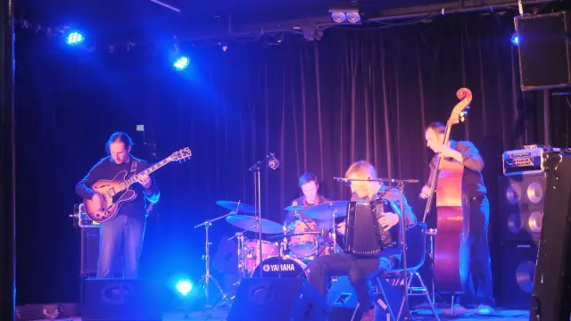 Concert L'etang Moderne