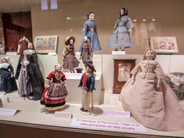 Le Musee De La Poupees Le Chateau De Josselin