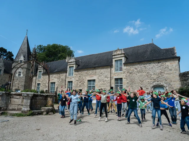 Le Relais de la Flamme Olympique - Rochefort-en-Terre - Ecoliers