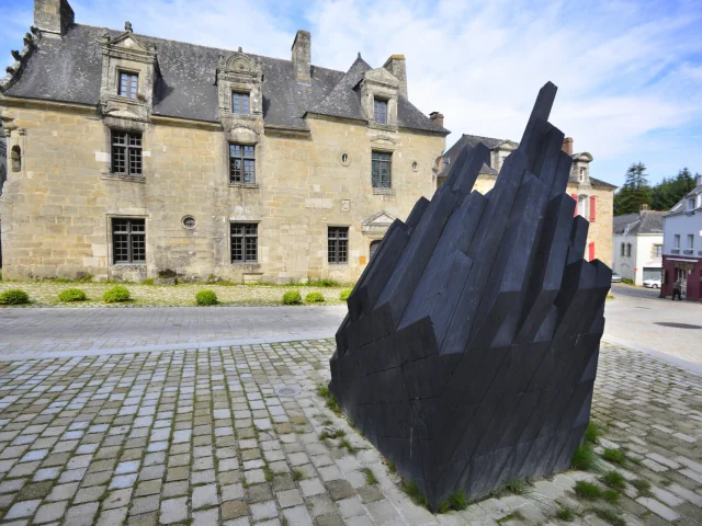 Maison Des Princes Et Art Contemporain A Pont Scorff E.lemee Lbst