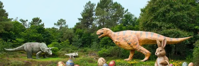 Jurassique Pâques au Parc de Préhistoire de Bretagne