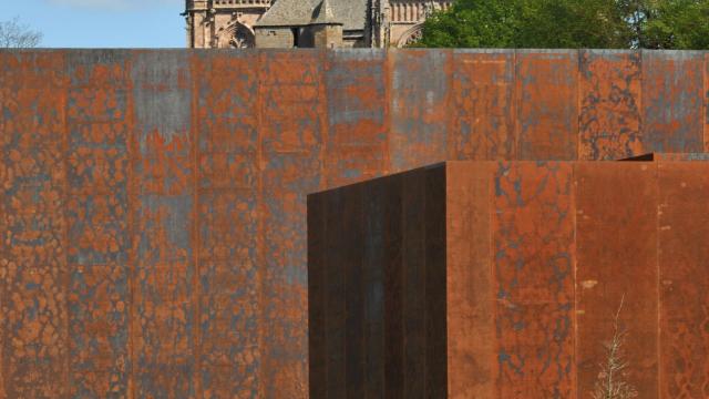 Vue Cathédrale et Musée Soulages de Rodez