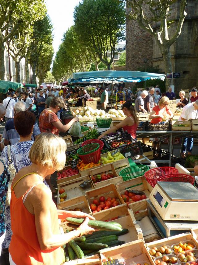 Marché de produits locaux à Rodez
