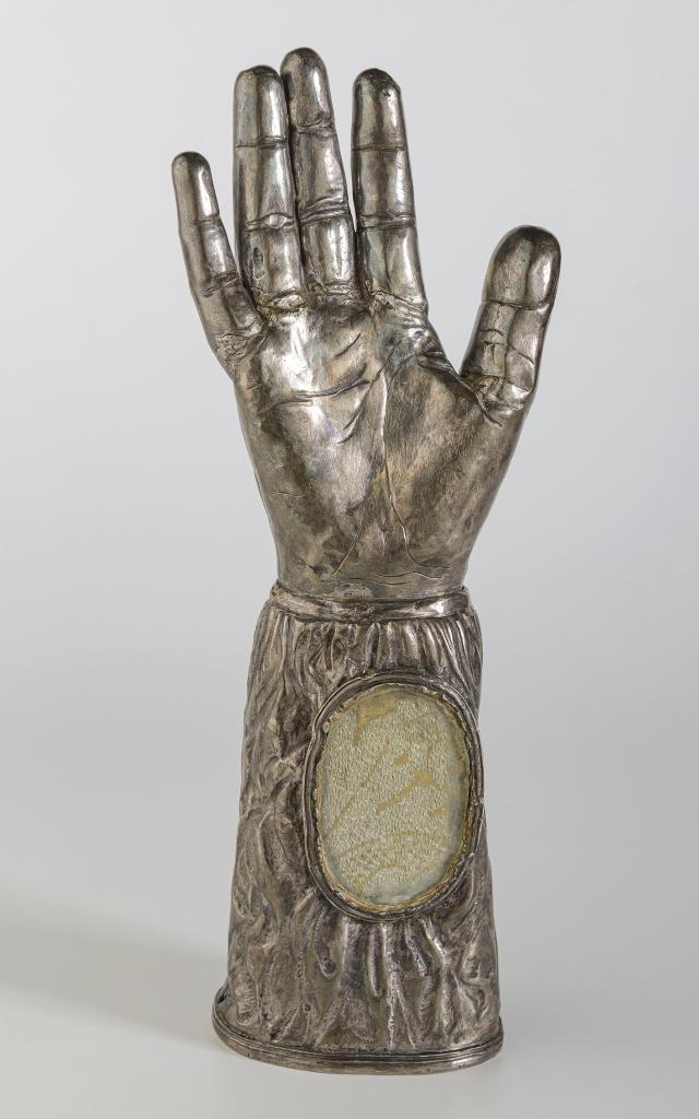 Bras Reliquaire De Sainte Radegonde , Commune De Sainte Radegonde (c) Musée Fenaille, Rodez Thierry Estadieu