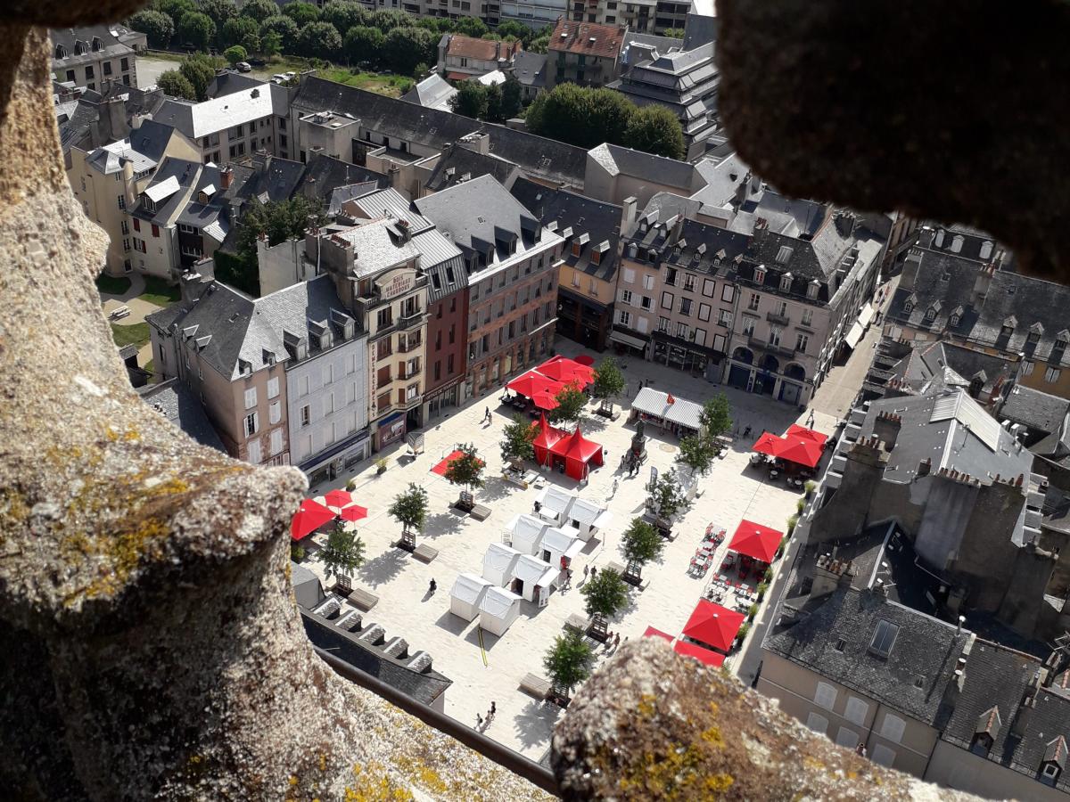 Faites une pause sur la place de la Cité Office de tourisme Rodez Agglomération
