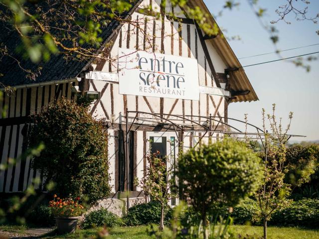 Le Mesnil Sous Jumièges Restaurant entre scène Restauration Rouen Gastronomie Manger Restaurant Nourriture Savoir Faire Normandie Normand