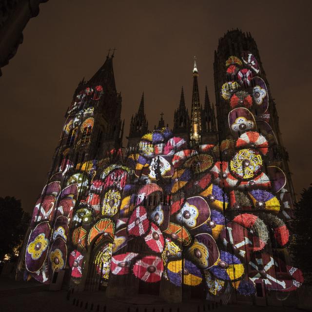 VIDÉO. Cathédrale de lumière fête sa 10e édition à Rouen et le spectacle  promet des surprises