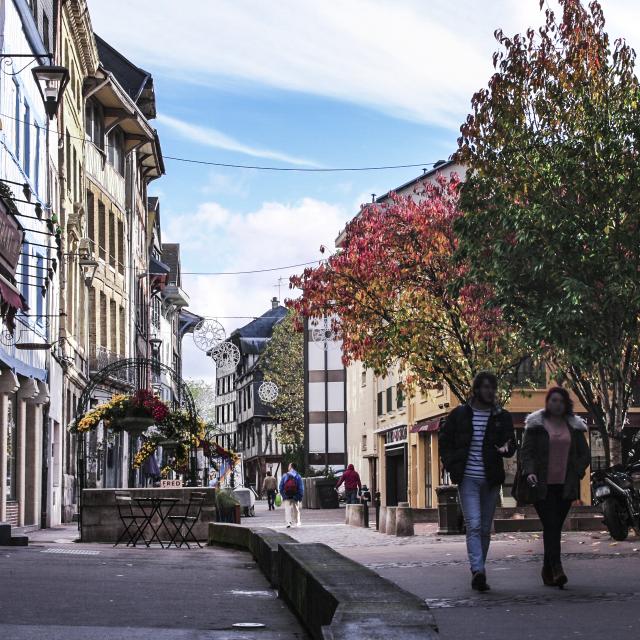 Rue Eau-de-Robec, Rouen