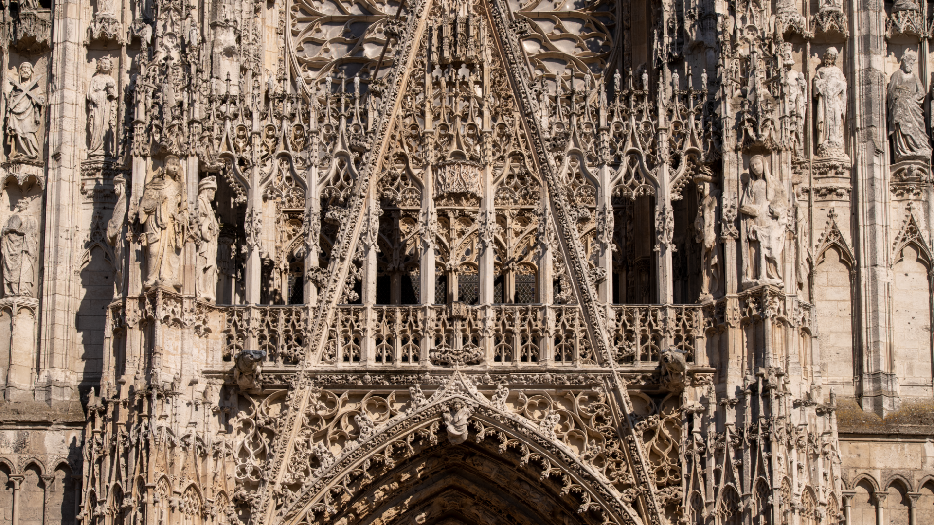 Cathe╠udrale Rouen 2022 ┬®pod Vu 0916