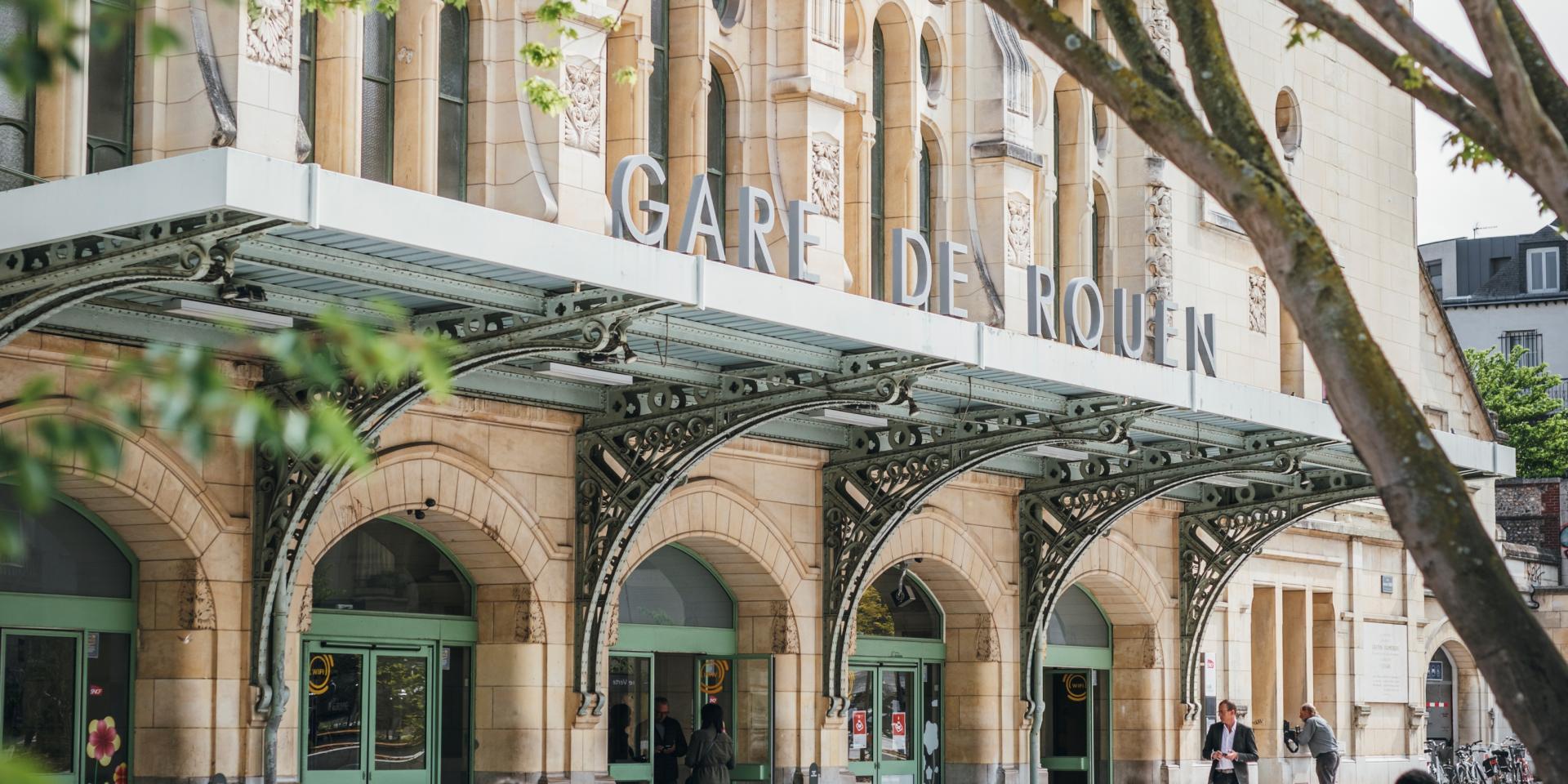 Aa Mrn 19 05 23 Rouen Gare Inauguration Parvis Esp 2