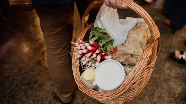 Experience Normande Panier De Legumes Et Fromages Marche Rouen
