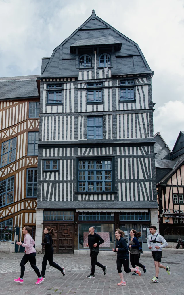 Experience Normande Run And Visit Rouen Colombages Ma Thierry Marie Anais Thierry 18267 1600px