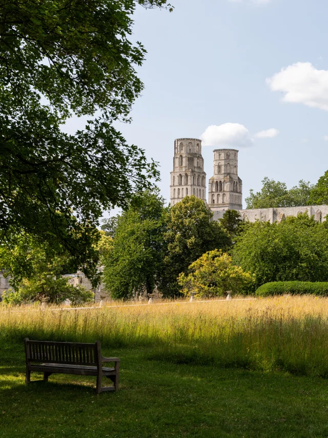 Abbaye De Jumieges @singuliers Pluriel 2