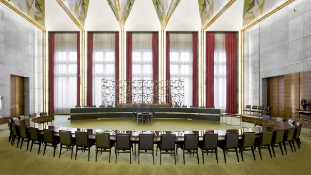 Salle du conseil municipal, Mairie Roeun