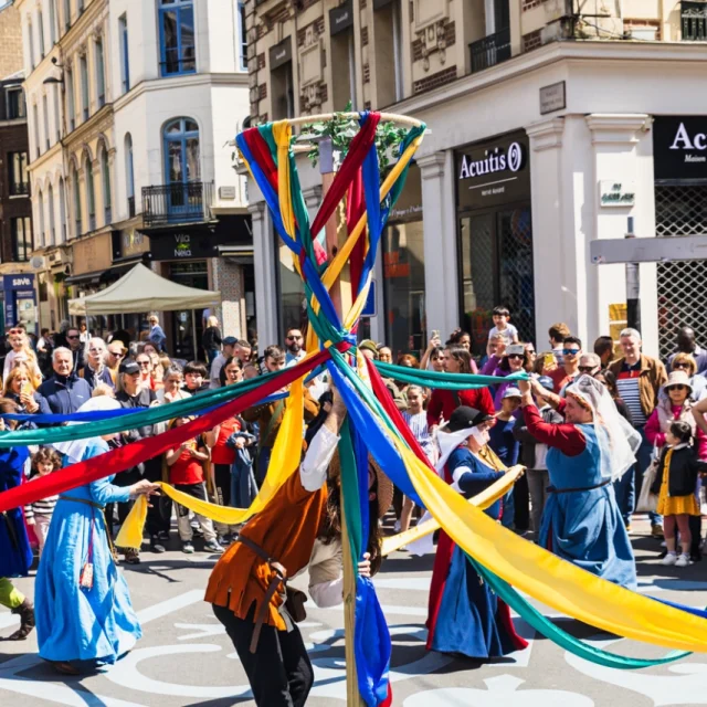 Fetes Jeanne Darc 2024 49 Bicome
