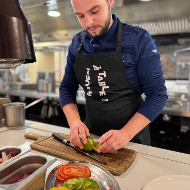 Chef Florian Relland Novotel Tablier Noir