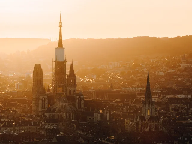 Vue Sur La Cathedrale Notre Dame De Rouen Au Coucher Du Soleil