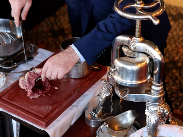 Hm1a4047 Proxy.04 19 37 06.still028