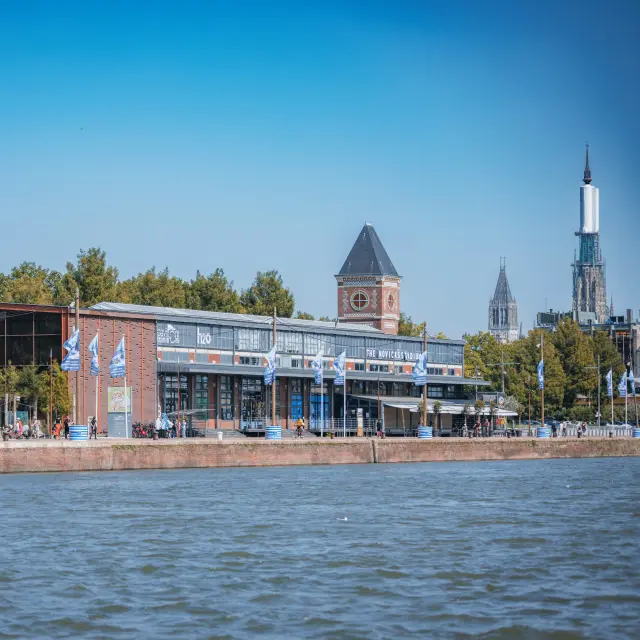 Pavillon Des Transitions Agora