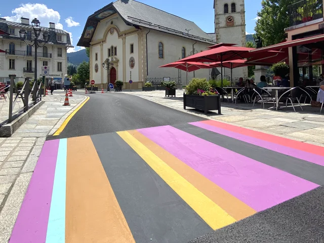 2km3 pedestrian walkway from downtown