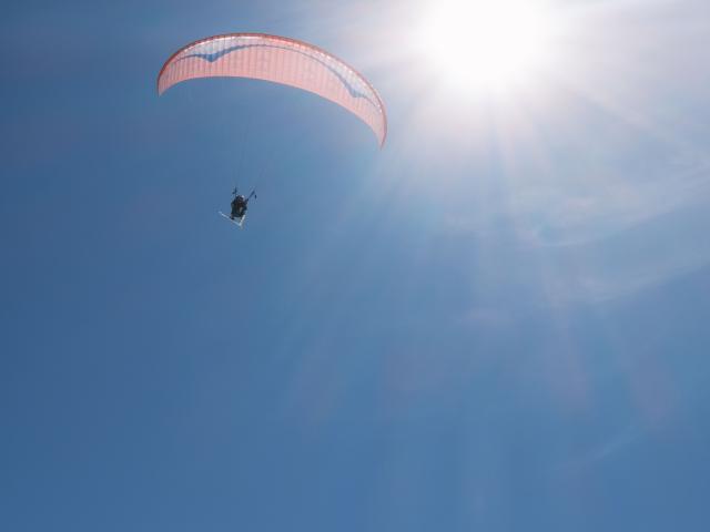 Paragliding in winter