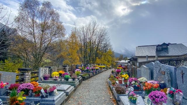 Saint-Nicolas de Véroce Cemetery