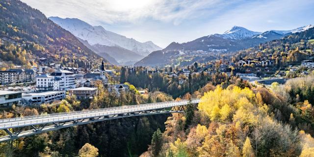 Vue de Saint-Gervais en automne