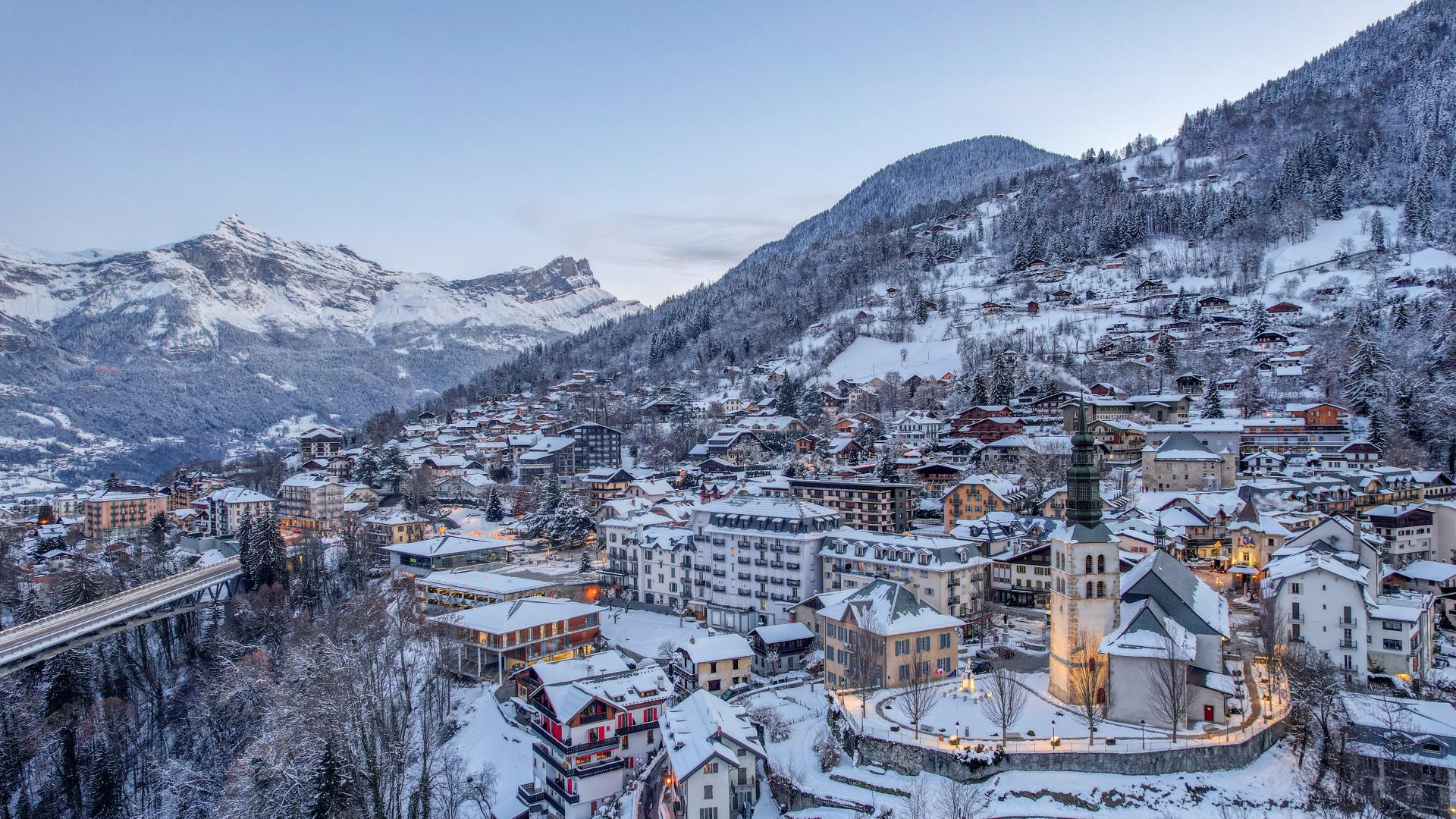 mairie-saint-gervais-mont-blanc-montagne-glisses-thermalisme-et