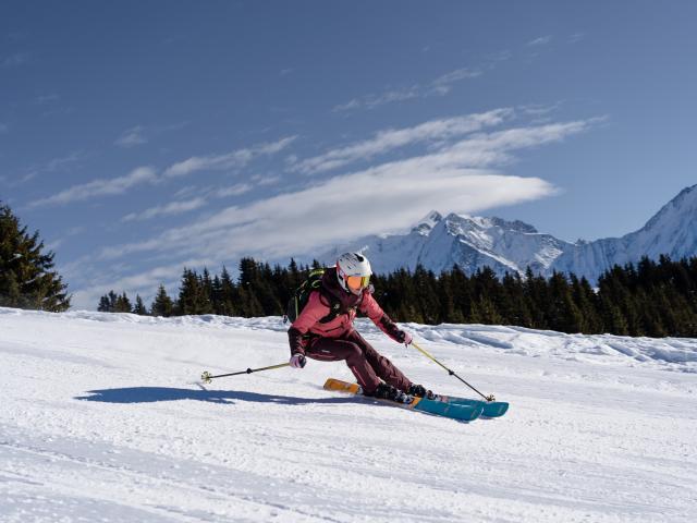 Zag H 86 Lady Asset Photo Alan Lemasson Skier Estelle Peretto 1