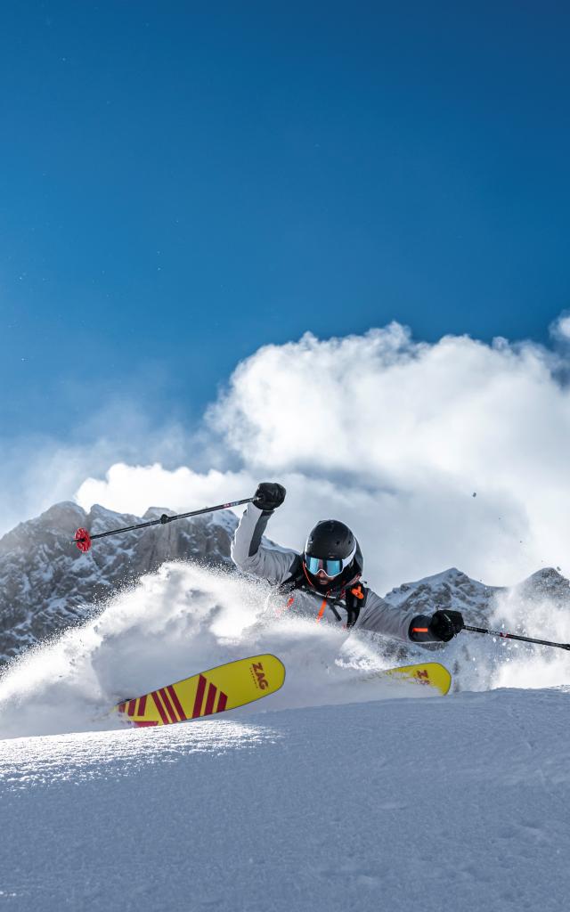 Ski hors piste avec ZAG skis