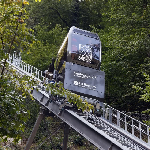 Ascenseur des thermes de Saint-Gervais