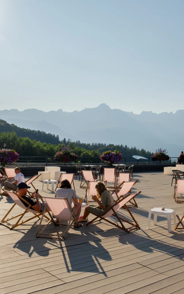 L'esplanade Marie Paradis en été