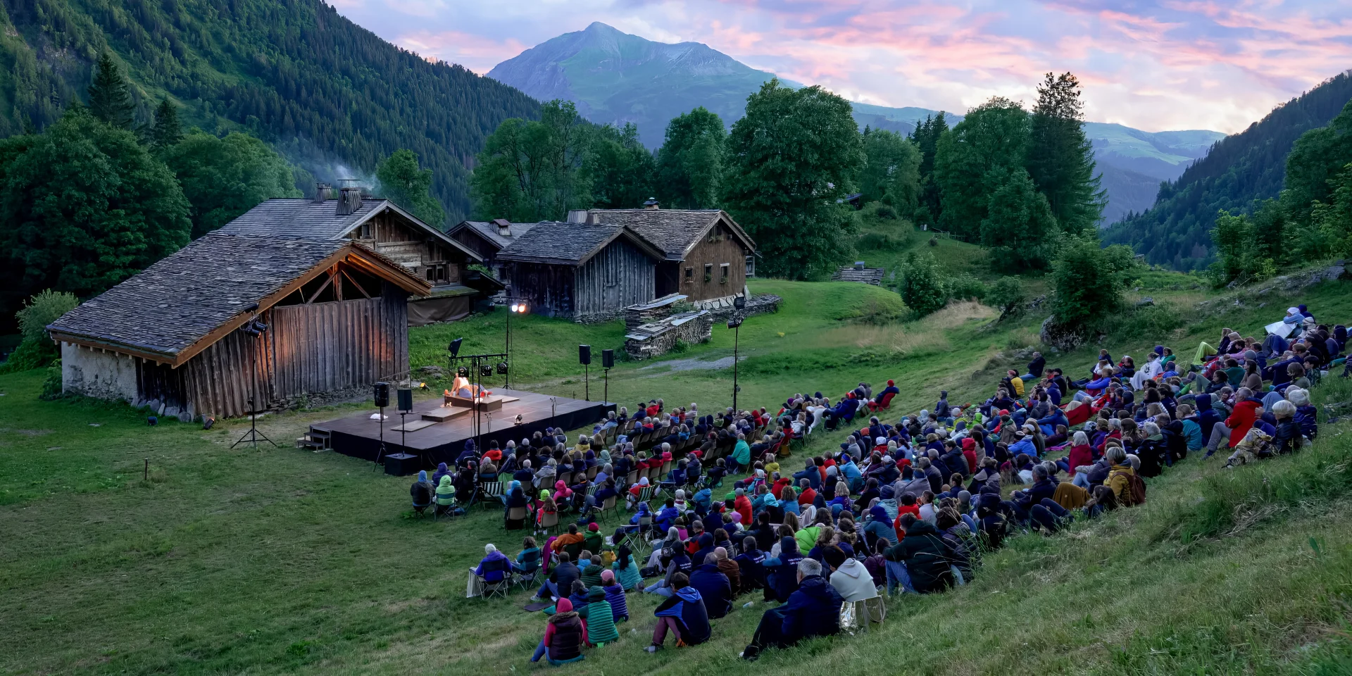 Théâtre dans les alpages