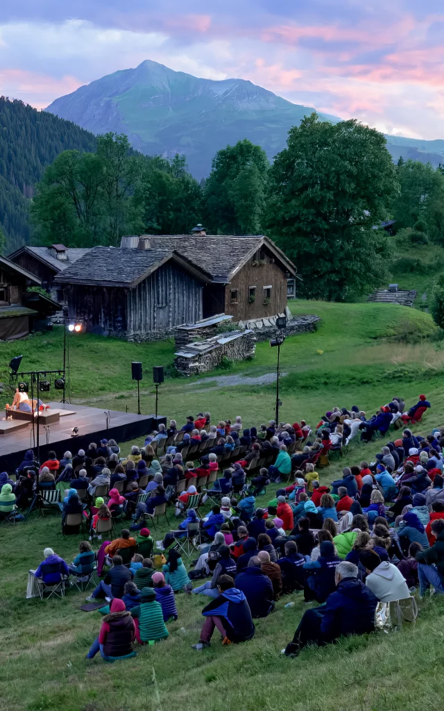 Théâtre dans les alpages