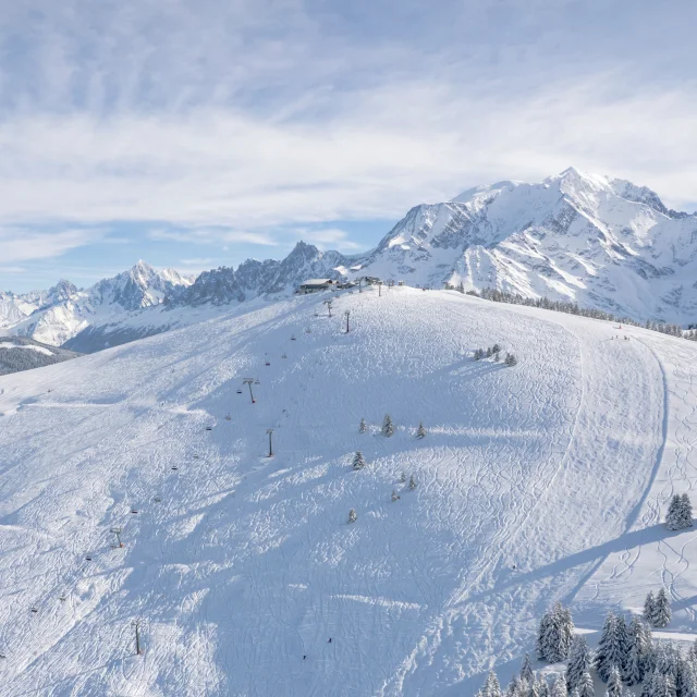 Le Mont-Joux au centre du domaine skiable de Saint-Gervais