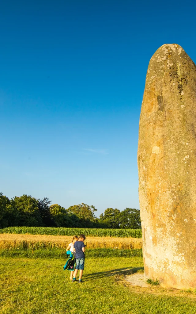 Menhir Du Champ Dolent Dol De Bretagne Simon Bourcier 906