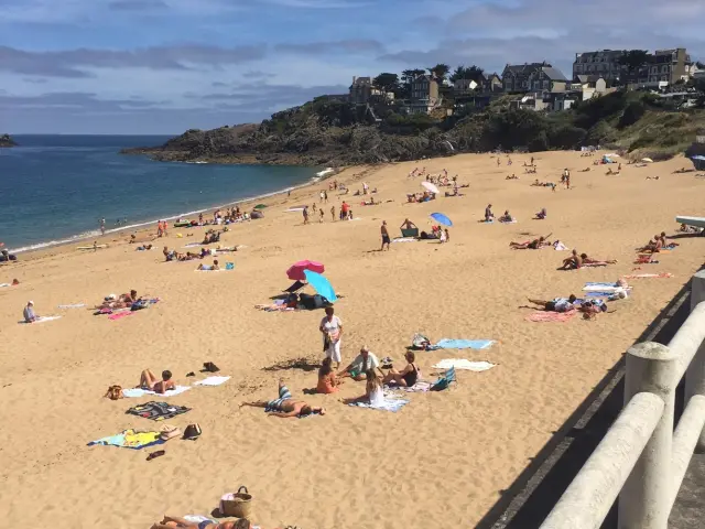 Plage Du Val St Malo Smbmsm 12614