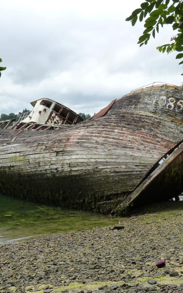 Boat_Cemetery__Quelmer_-_St_Malo-SMBMSM-9497