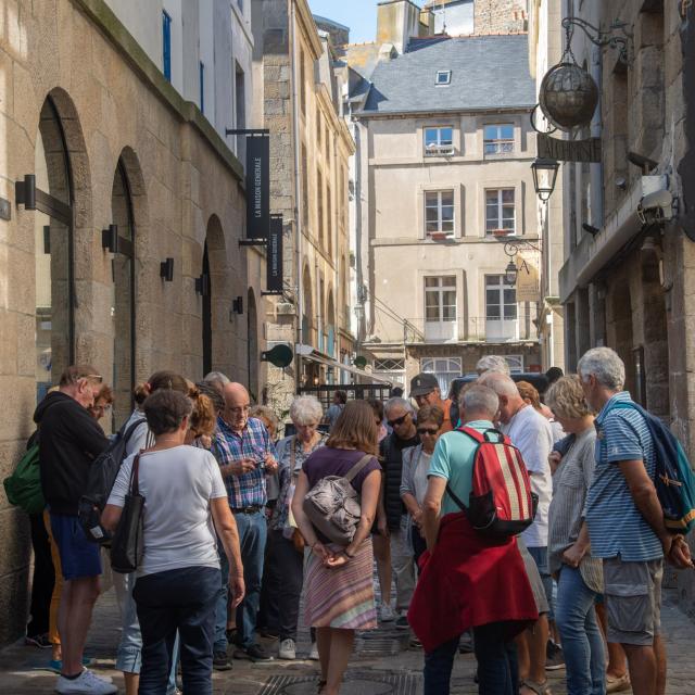 Visite Guidee De La Cite Corsaire St Malo Yann Langevin 12229