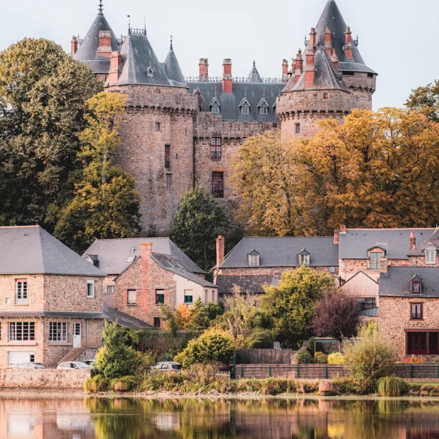 Chateau De Combourg Lezbroz 5276 1200px