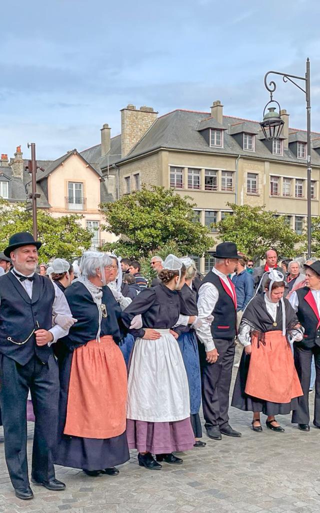 Festival Folklorique Dol De Bretagne Smbmsm 5606
