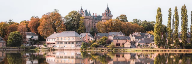 Chateau De Combourg Lezbroz 5275 1200px