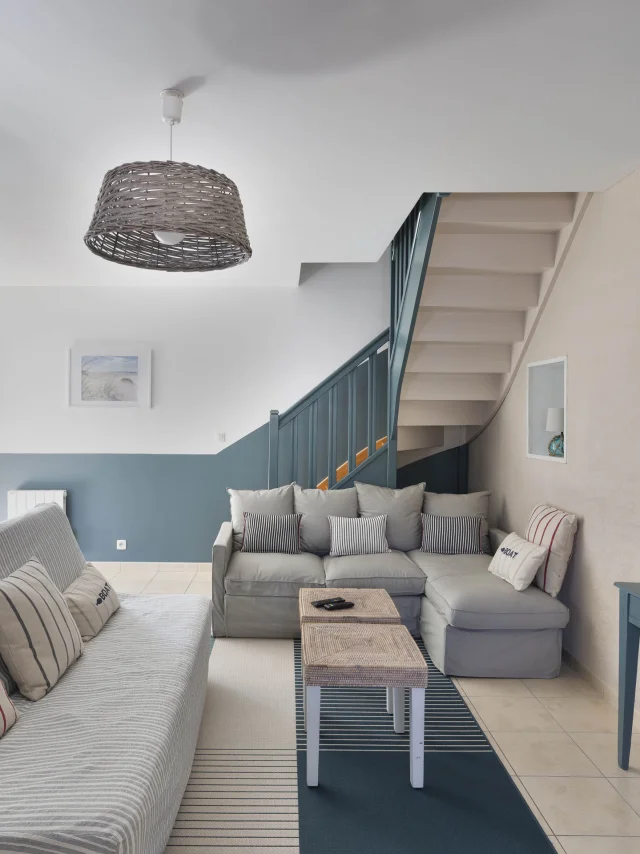 Salon Vue 2 Gite Le Rocher Metairie Du Vauhariot Cancale