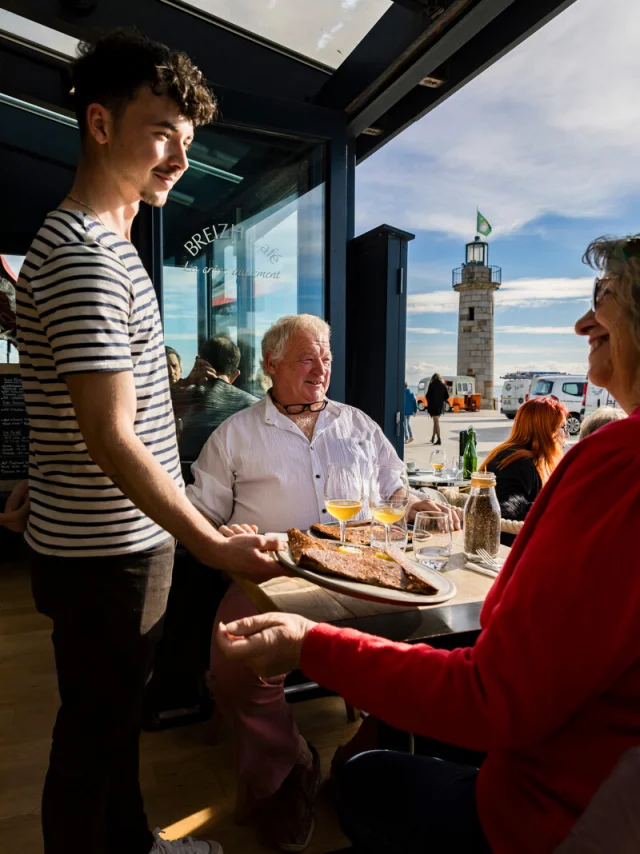 Creperie Breizh Cafe Port De La Houle Cancale Studio Jezequel 7419 1200px
