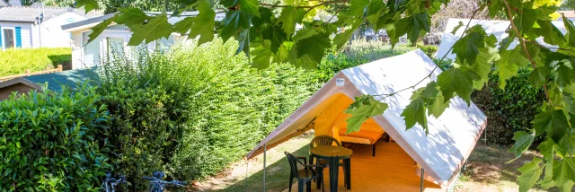 Domaine Les Peupliers Camping Tinteniac 9