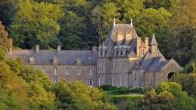 Monastere De Beaufort Plerguer Web